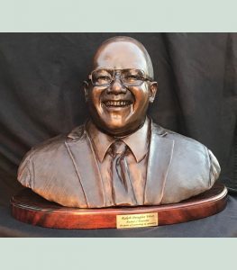 Texas artist creates portrait busts in bronze